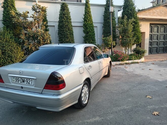 Mercedes C 180 1999, 200,000 km - 1.8 l - Xırdalan