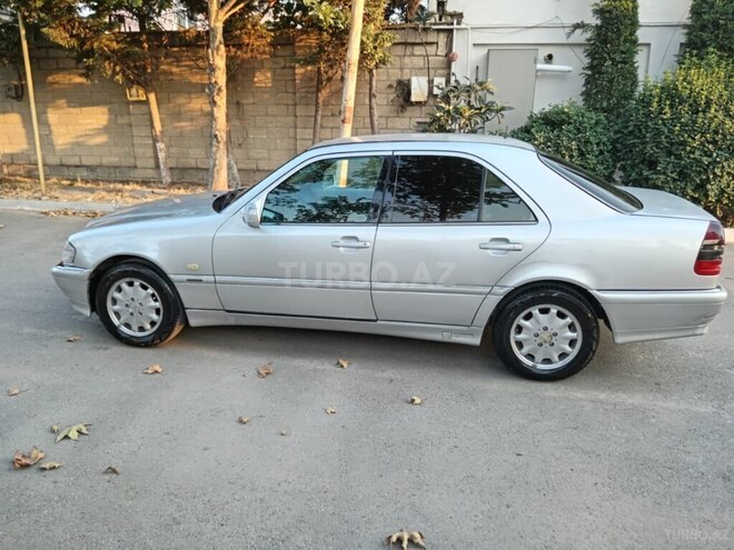 Mercedes C 180 1999, 200,000 km - 1.8 l - Xırdalan