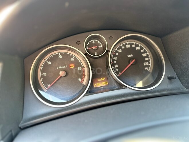 Opel Astra 2009, 236,000 km - 1.3 l - Balakən