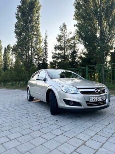 Opel Astra 2009, 236,000 km - 1.3 l - Balakən