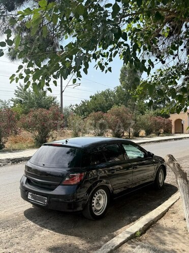 Opel Astra 2009, 200,000 km - 1.4 l - Şirvan