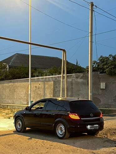 Opel Astra 2009, 200,000 km - 1.4 l - Şirvan
