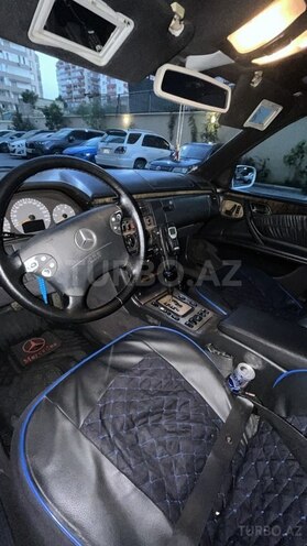 Mercedes E 270 1999, 480,586 km - 2.7 l - Bakı