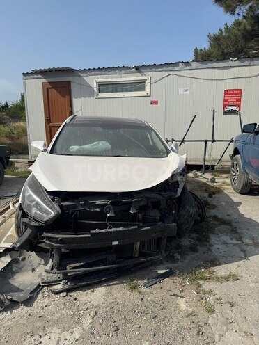 Hyundai i40 2015, 250,000 km - 1.7 l - Bakı