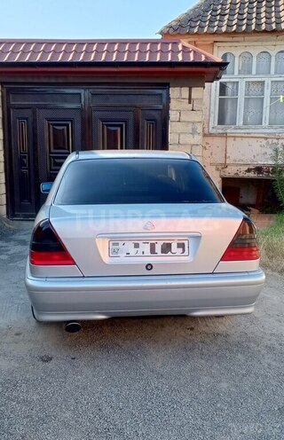 Mercedes C 180 1995, 213,600 km - 1.8 l - Masallı