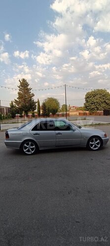 Mercedes C 180 1995, 213,600 km - 1.8 l - Masallı