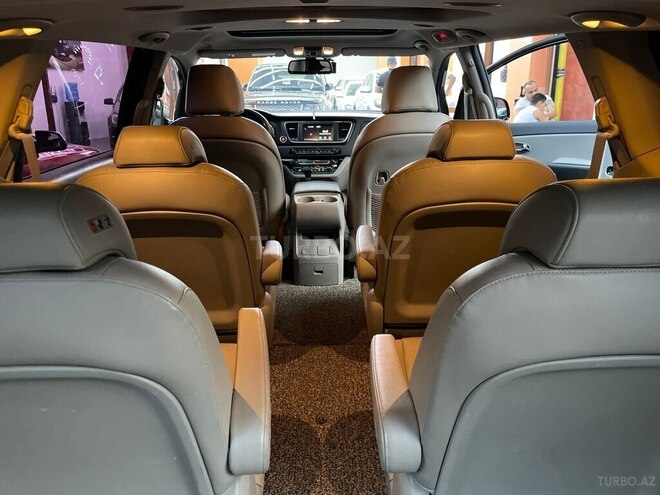 Kia Carnival 2018, 123,000 km - 2.2 l - Bakı