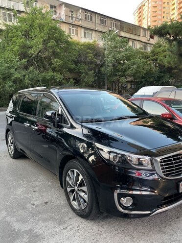 Kia Carnival 2018, 123,000 km - 2.2 l - Bakı