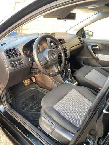 Volkswagen Polo 2011, 330,000 km - 1.4 l - Bakı