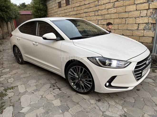 Hyundai Avante 2016, 88,000 km - 1.6 л - İsmayıllı