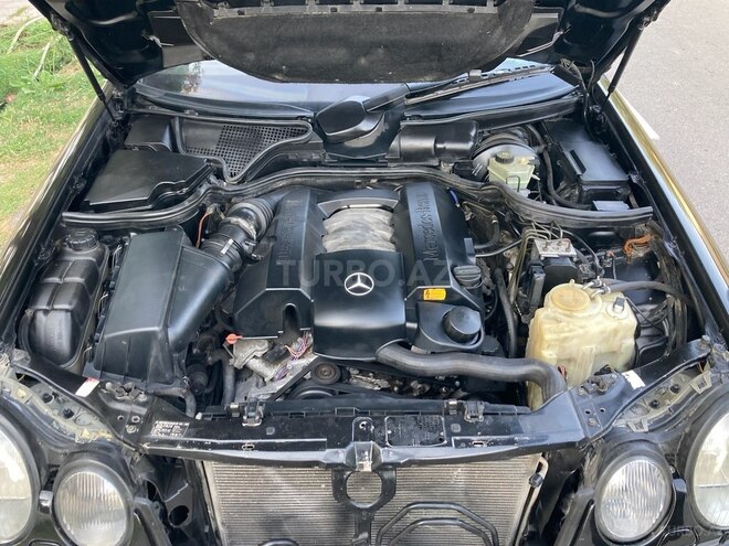 Mercedes E 240 1998, 275,000 km - 2.4 l - Beyləqan