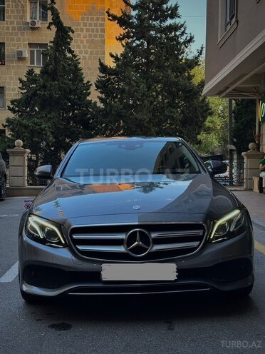 Mercedes E 220 d 2017, 171,200 km - 2.0 l - Bakı
