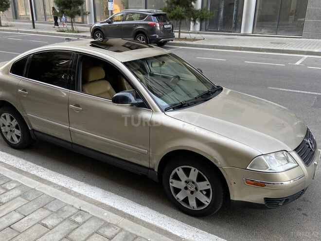 Volkswagen Passat-3