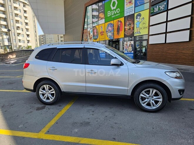 Hyundai Santa Fe 2009, 234,000 km - 2.0 l - Bakı