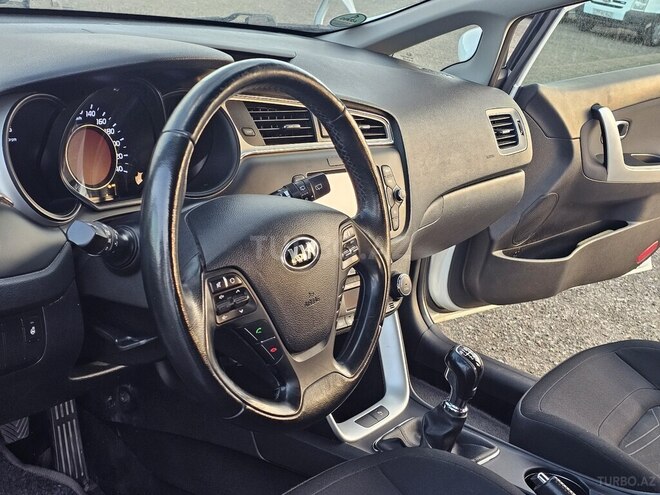 Kia Ceed 2016, 177,773 km - 1.6 l - Bakı