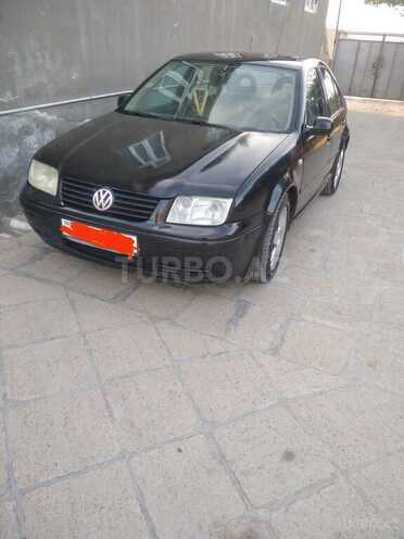 Volkswagen Bora 2001, 329,723 km - 2.0 l - Bakı