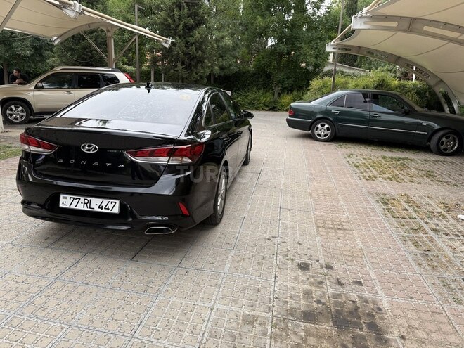 Hyundai Sonata-7