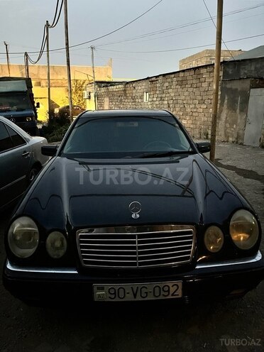 Mercedes E 240 1999, 398,000 km - 2.4 л - Bakı