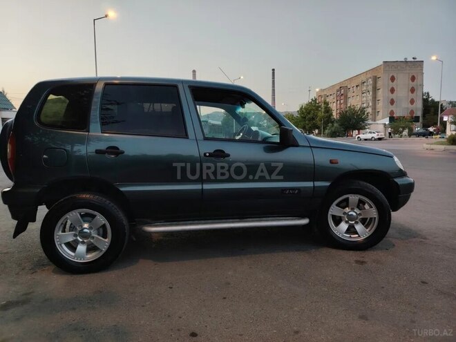 Chevrolet Niva 2008, 190,000 km - 1.7 л - Mingəçevir