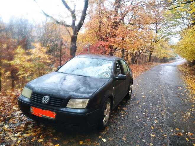 Volkswagen Bora 2001, 329,723 km - 2.0 l - Bakı