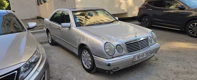 Mercedes E 240 1999, 306,000 km - 2.4 l - Bakı