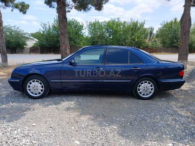 Mercedes E 240 2000, 350,000 km - 2.4 l - Ağcabədi