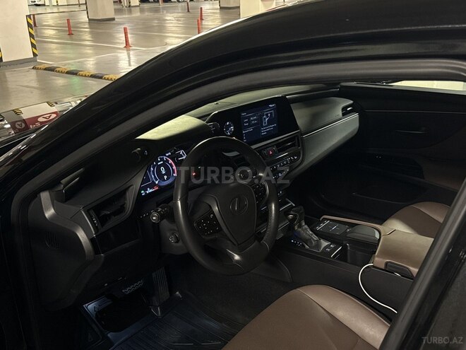 Lexus ES 300h 2022, 87,000 km - 2.5 l - Bakı