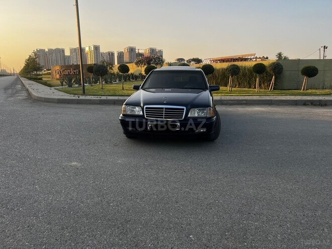 Mercedes C 230-1
