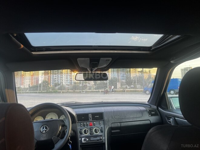 Mercedes C 230-13
