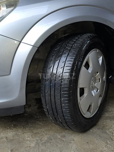Opel Astra 2006, 280,000 km - 1.4 l - Bakı