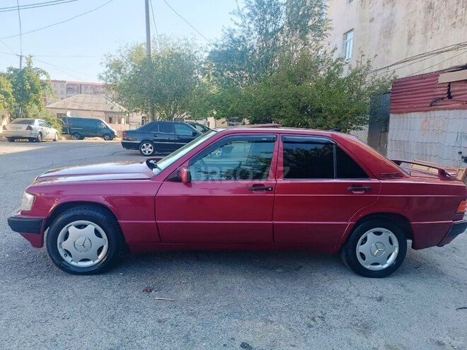 Mercedes 190 1993, 318,500 km - 2.0 l - Xırdalan