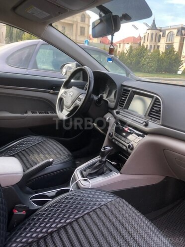 Hyundai Elantra 2016, 75,200 km - 2.0 л - Bakı
