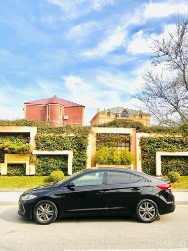 Hyundai Elantra 2016, 75,200 km - 2.0 л - Bakı