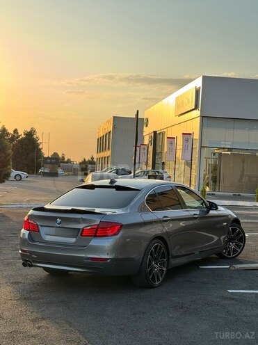 BMW 528 2013, 260,000 km - 2.0 l - Gəncə