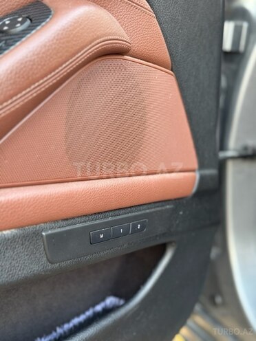 BMW 528 2013, 260,000 km - 2.0 l - Gəncə