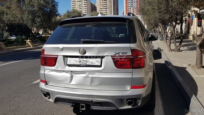 BMW X5 2012, 270,000 km - 3.0 l - Bakı