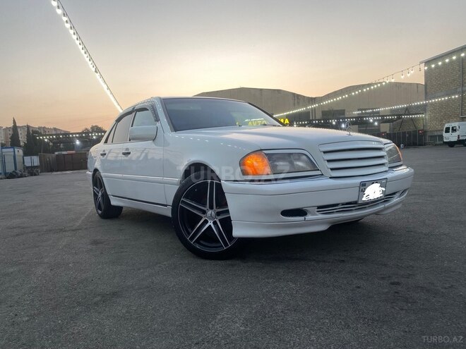 Mercedes C 230-7