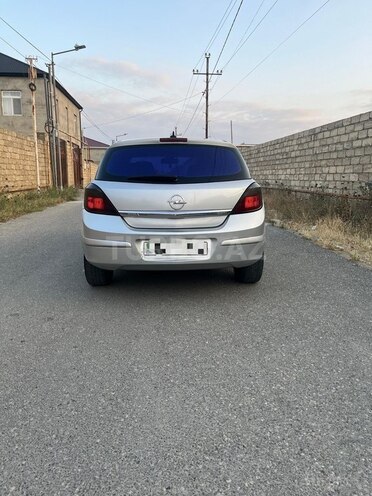 Opel Astra-2