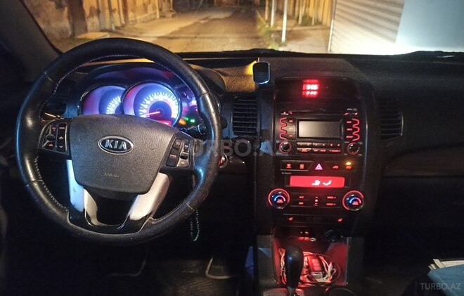 Kia Sorento 2011, 290,000 km - 2.4 л - Bakı