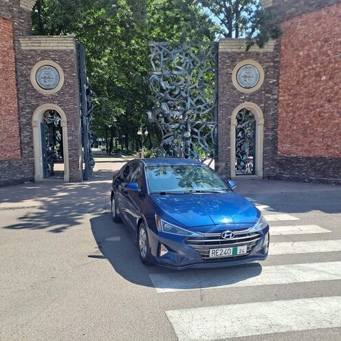 Hyundai Elantra 2019, 83,000 km - 2.0 l - Tovuz