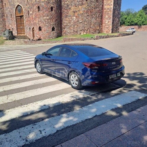Hyundai Elantra 2019, 83,000 km - 2.0 l - Tovuz