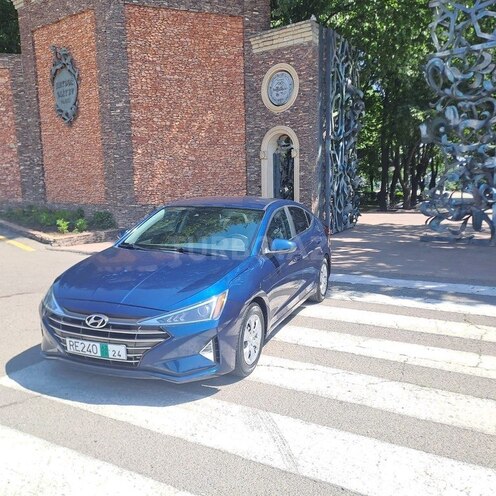 Hyundai Elantra 2019, 83,000 km - 2.0 l - Tovuz