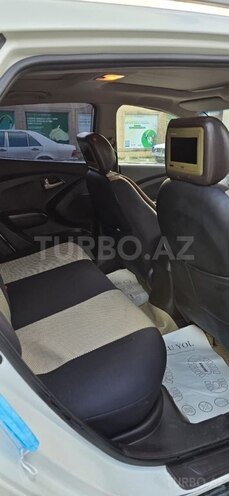 Hyundai Tucson 2012, 270,300 km - 2.0 l - Bakı