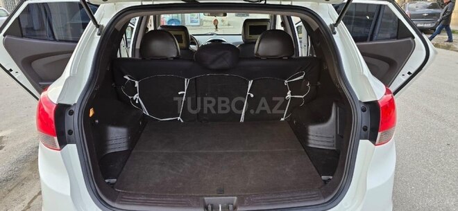 Hyundai Tucson 2012, 270,300 km - 2.0 l - Bakı