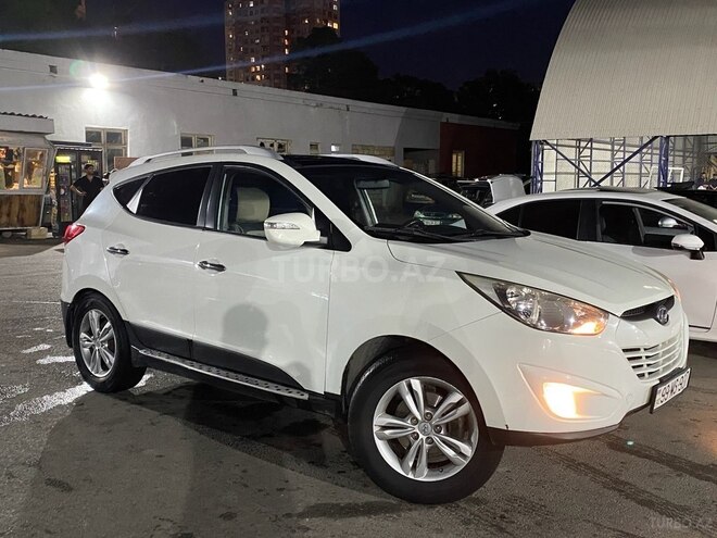 Hyundai Tucson 2012, 270,300 km - 2.0 l - Bakı