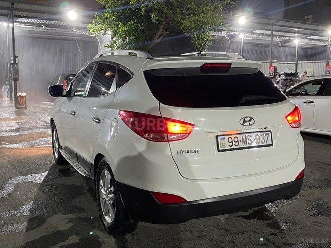 Hyundai Tucson 2012, 270,300 km - 2.0 l - Bakı