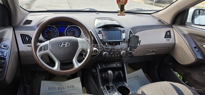 Hyundai Tucson 2012, 270,300 km - 2.0 l - Bakı