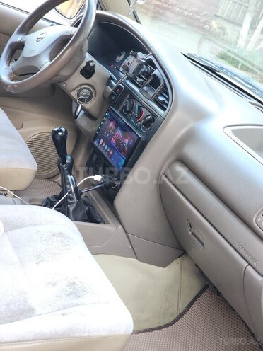 Nissan Pathfinder 2002, 240,000 km - 3.3 l - Bakı