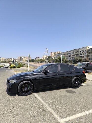 BMW 320 2023, 360,000 km - 2.0 l - Bakı