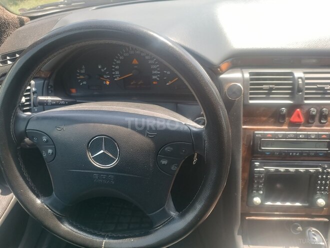 Mercedes E 220 d 2001, 340,000 km - 2.2 л - Kürdəmir